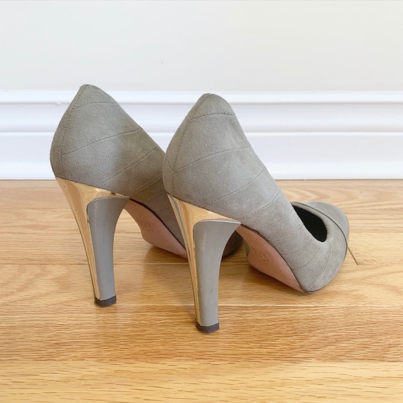 BCBG grey suede heels pumps - Picture 3 of 12